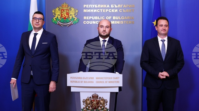 Правителството предложи Румен Спецов за особен търговски представител в „Лукойл Нефтохим“, съобщи министърът на икономиката Петър Дилов 