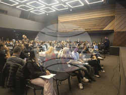 Младежки форум - Voice It 2025