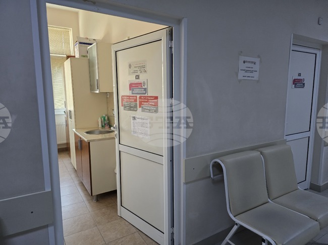 Частните лечебни заведения не представляват публичноправни организации и не следва да бъдат включвани в обхвата на ЗОП, посочва КРИБ