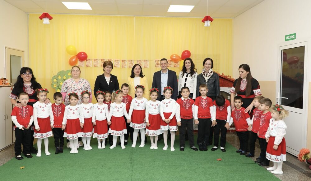 Зам.-кметът Надежда Чакърова: „Вашите усмивки са нашата най-голяма награда“