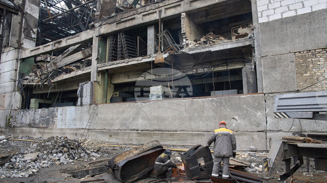 Русия съобщи, че при удара с „Орешник“ миналата седмица е поразен завод за ремонт на самолети в Украйна