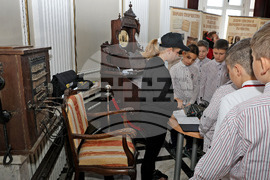 Варна - Валидиране на пощенска марка с лика на Добри Христов