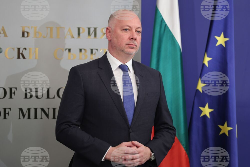 Приветстваме и подкрепяме усилията на президента на САЩ Доналд Тръмп за постигане на справедлив, траен и устойчив мир в Украйна, заяви премиерът Росен Желязков