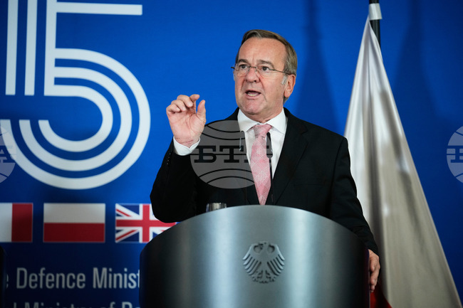 Германия отделя 150 милиона евро за американско оръжие, което ще бъде предоставено на Украйна, заяви Писториус 