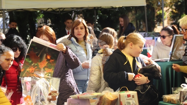 Сдружение „Хроника срещу рака“ организира благотворителен базар в Гоце Делчев в подкрепа на онкоболни жени от региона