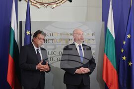 Министерски съвет - държавна награда - връчване