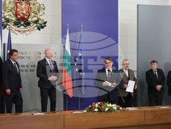 Министерски съвет - държавна награда - връчване