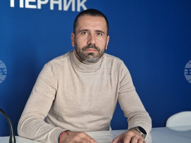 Добри резултати отчита Община Перник в изпълнението на Програмата за овладяване популацията на безстопанствените кучета