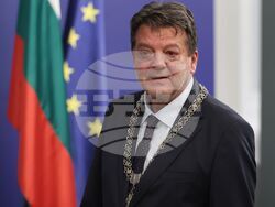 Министерски съвет - държавна награда - връчване