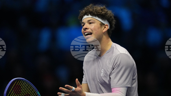 Бен Шелтън започна с победа на турнира в Окланд, Каспер Рууд отпадна