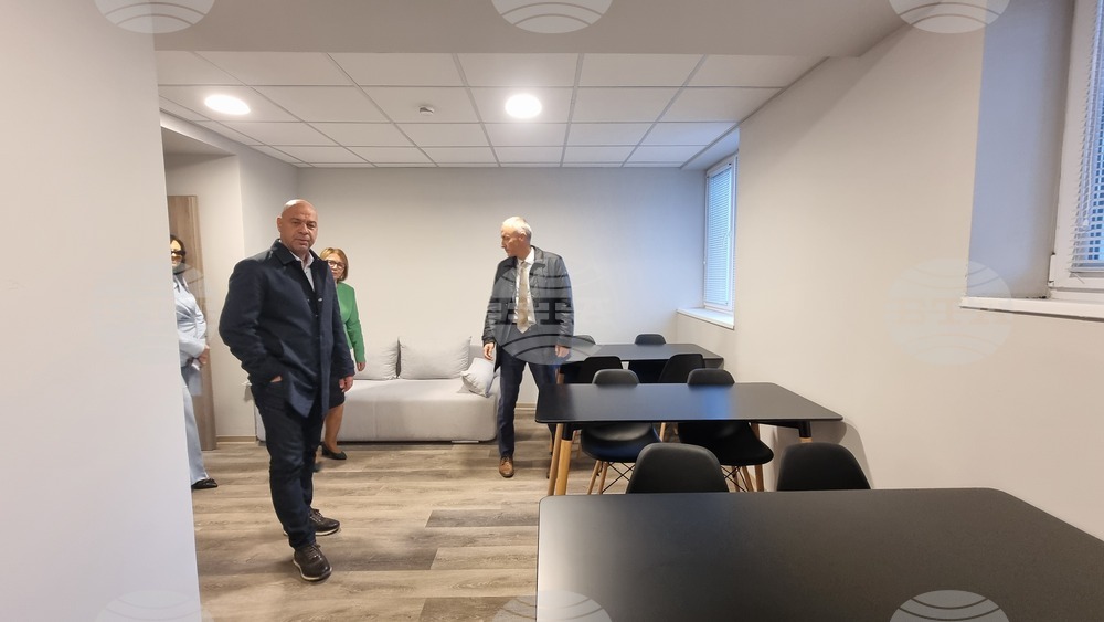 Пловдив - ученическо общежитие - откриване