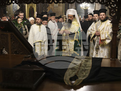 Архиерейска вечерня - литургия - патриарх Даниил