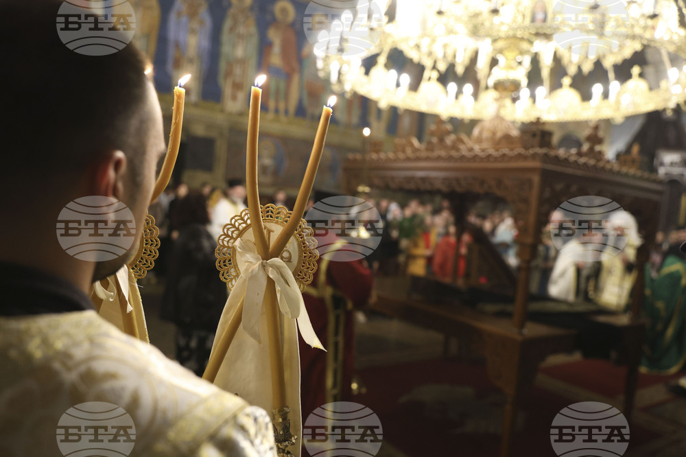 Архиерейска вечерня - литургия - патриарх Даниил