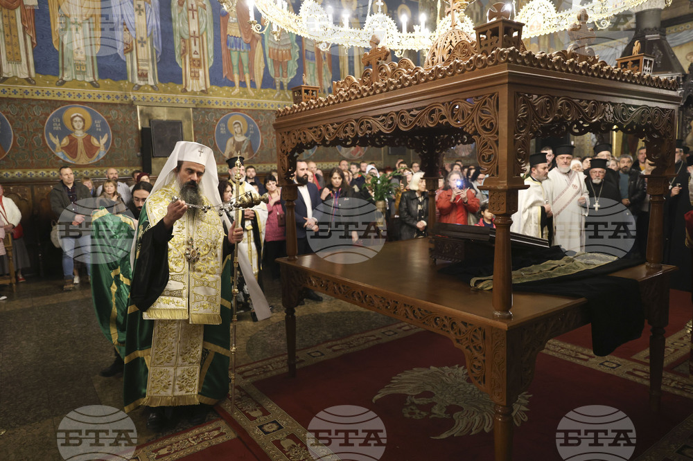 Икона с мощи на грузинския светец Гавриил Ургебадзе и негови лични вещи бяха изложени за поклонение в храма „Св. великомъченица Неделя“