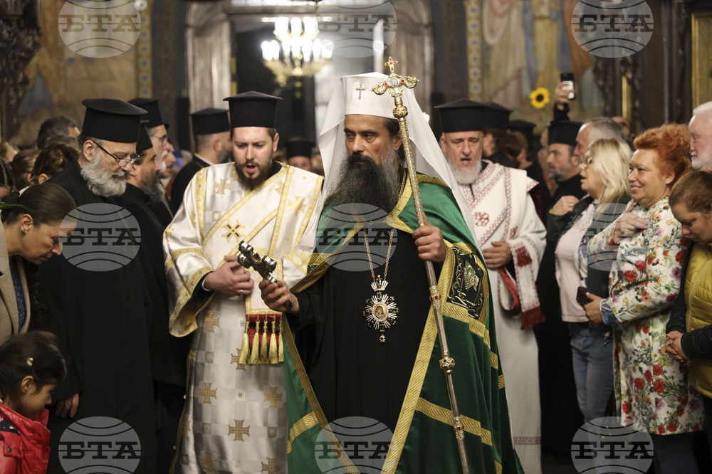 Архиерейска вечерня - литургия - патриарх Даниил