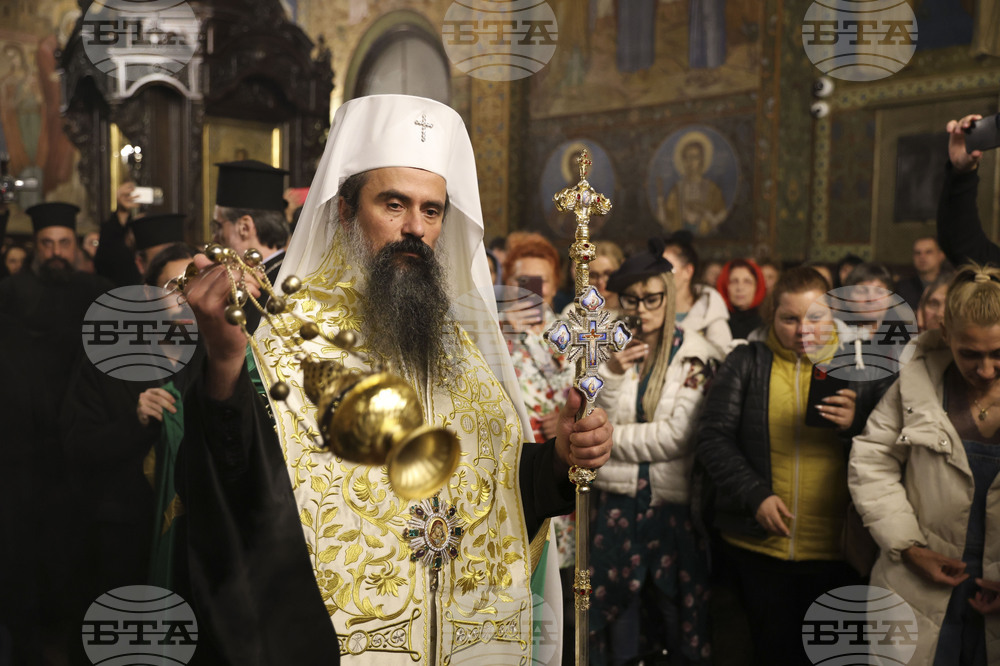 Архиерейска вечерня - литургия - патриарх Даниил