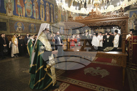 Архиерейска вечерня - литургия - патриарх Даниил