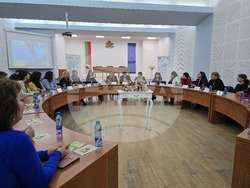 Свищов - кръгла маса - „Толерантността в училищната общност”