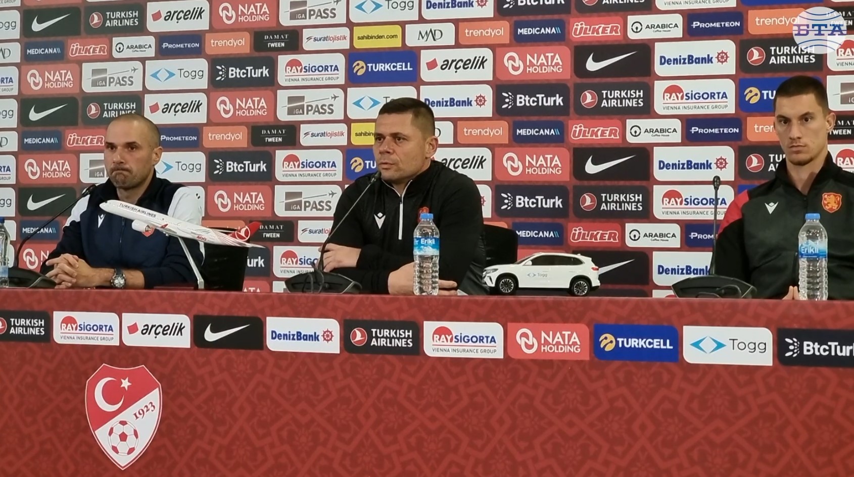 "Задачата ми е да спрем поредицата от загуби и да превърнем следващите мачове в победи", обяви селекционерът на България Александър Димитров