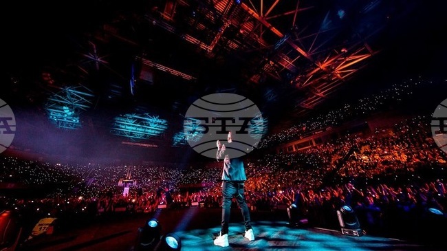 Дони и Момчил се присъединяват към концерта на Графа в „Арена 8888 София“