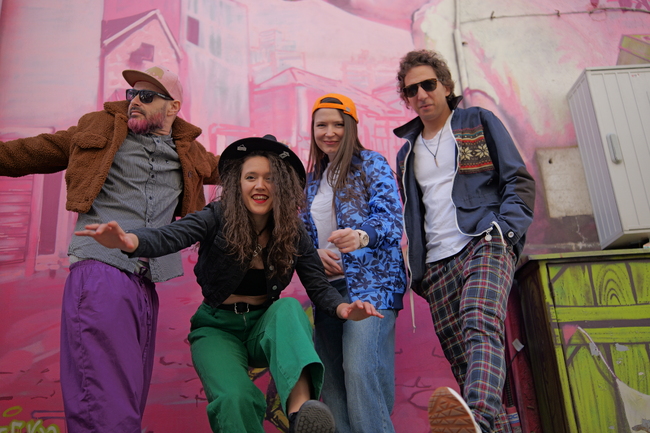 Greesh представя „Кой си“, нов сингъл от предстоящия албум „Ще лъжеш ли?“