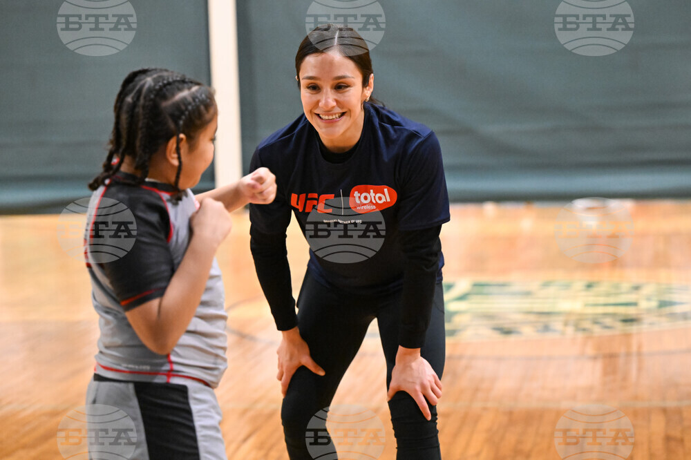 Total Wireless and UFC Foundation Empower Youth at Hit The Books MMA