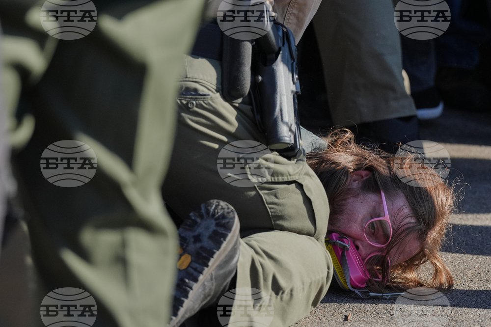 APTOPIX Federal Enforcement Chicago