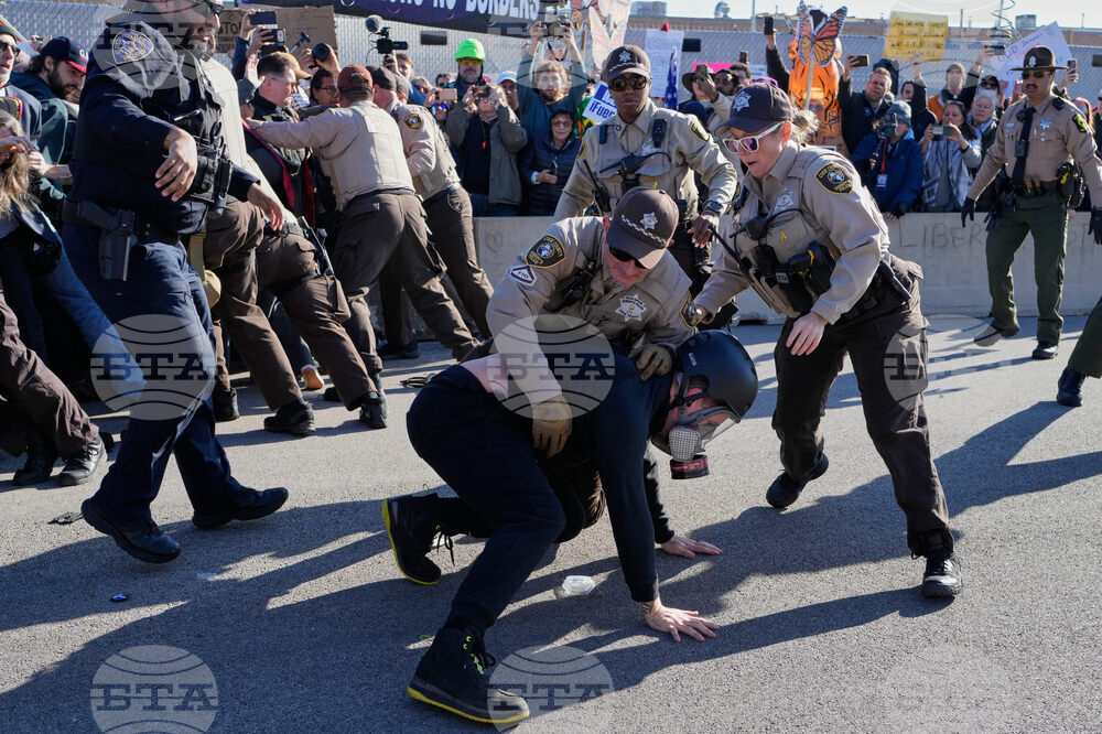 APTOPIX Federal Enforcement Chicago
