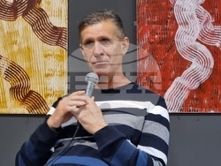 Скопие - книга - представяне