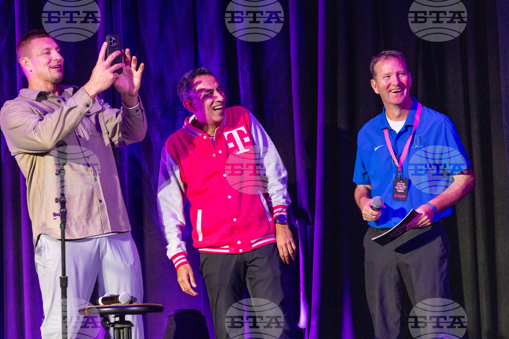 T-Mobile Friday Night 5G Lights Champion Rally