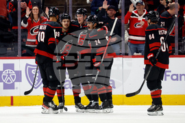 Canucks Hurricanes Hockey