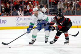 Canucks Hurricanes Hockey