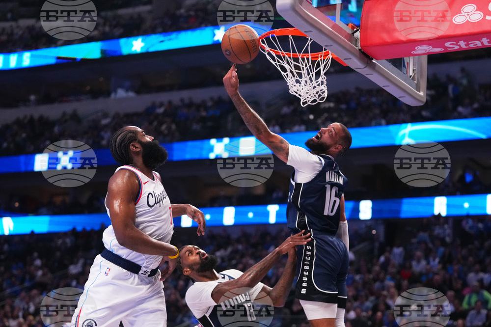 Clippers Mavericks Basketball