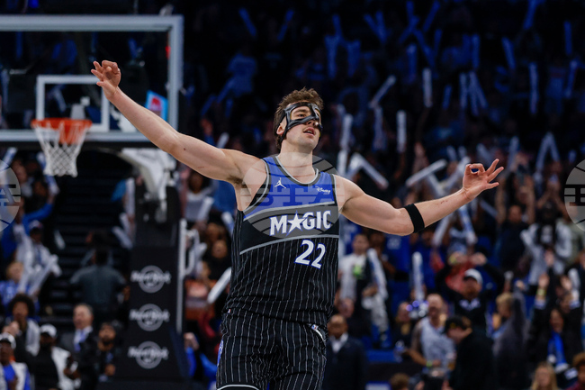 Крилото на Орландо Меджик Франц Вагнер се размина с по-тежка контузия