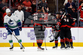 Canucks Hurricanes Hockey