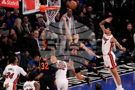 Heat Knicks Basketball