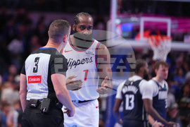 Clippers Mavericks Basketball