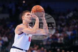 Clippers Mavericks Basketball