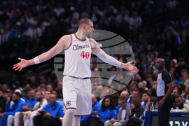 Clippers Mavericks Basketball