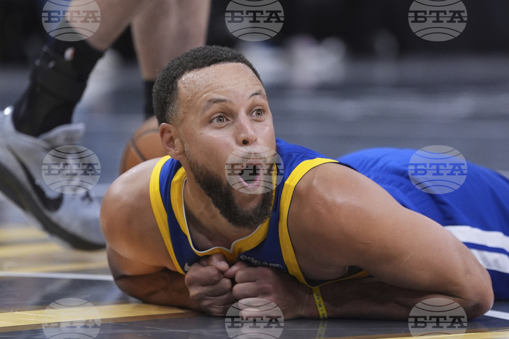 APTOPIX Warriors Spurs Basketball