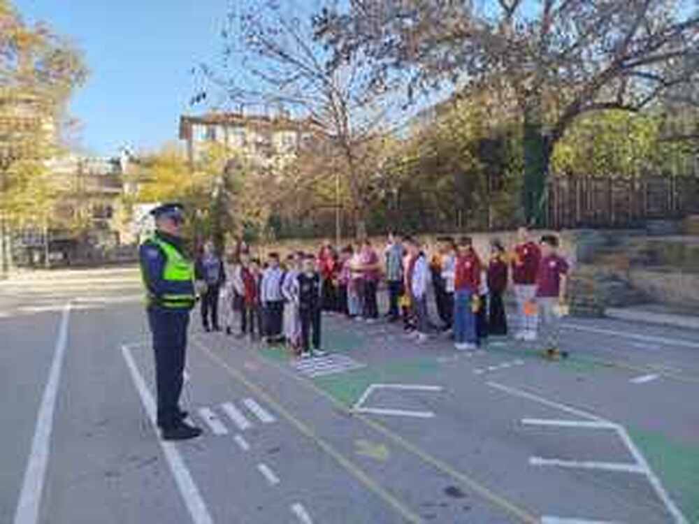 МВР: Шуменски ученици предадоха на по-малките деца „златни“ правила за безопасност на пътя