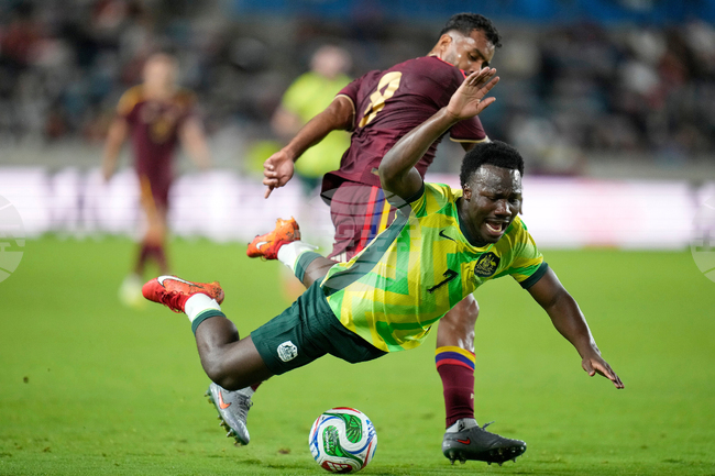 APTOPIX Venezuela Australia Soccer