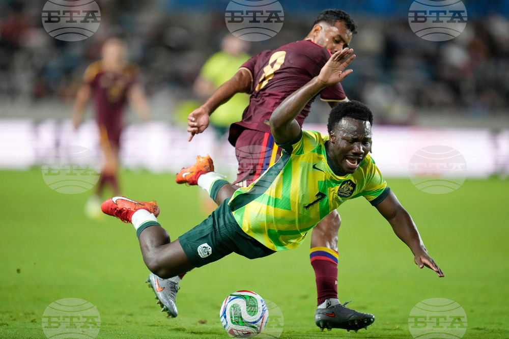 APTOPIX Venezuela Australia Soccer