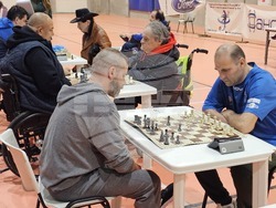 Русе - състезания - шахмат - бадминтон