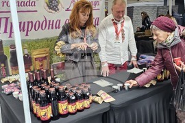 Русе - изложение - овощари