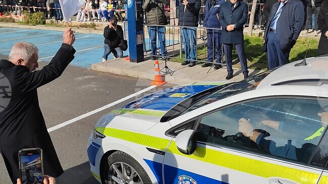 Заместник-министърът на вътрешните работи Любомир Йосифов даде началото на XXXIII Национален конкурс „Пътен полицай на годината“ 2025