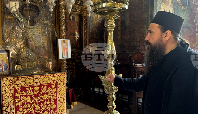 Гърция - Света Гора - Българска парламентарна делегация пристигна в Зограф за есенния празник на свети Георги