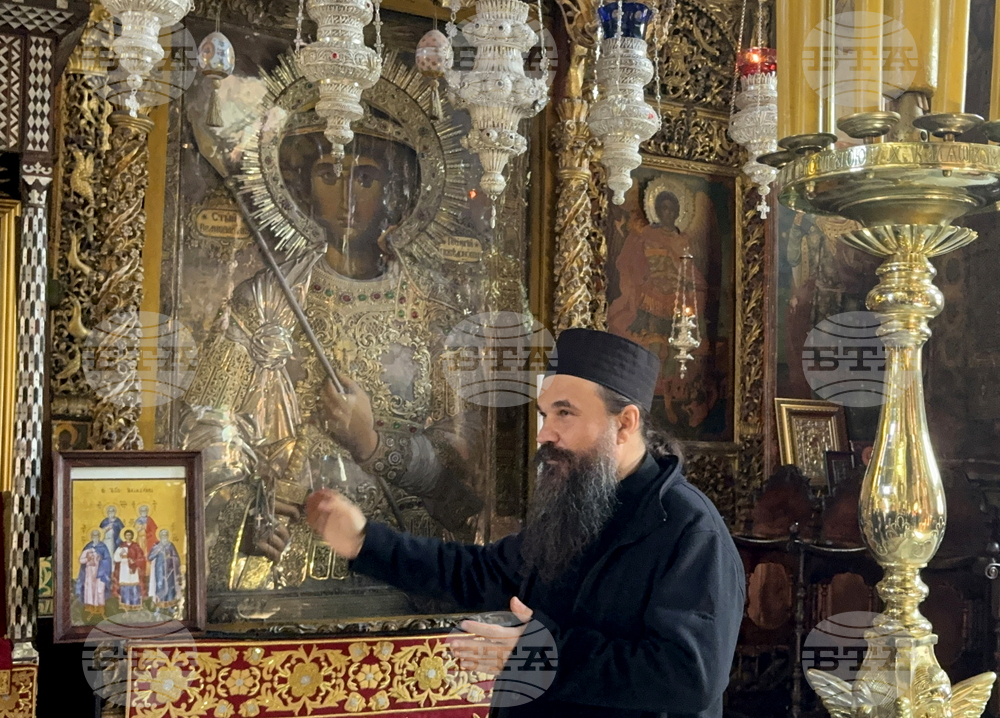 Гърция - Света Гора - Българска парламентарна делегация пристигна в Зограф за есенния празник на свети Георги