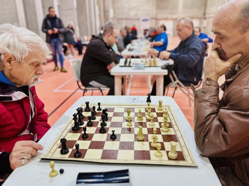 Община Русе: Зам.-кметът Златомира Стефанова откри държавните първенства по шахмат и бадминтон за хора с увреждания