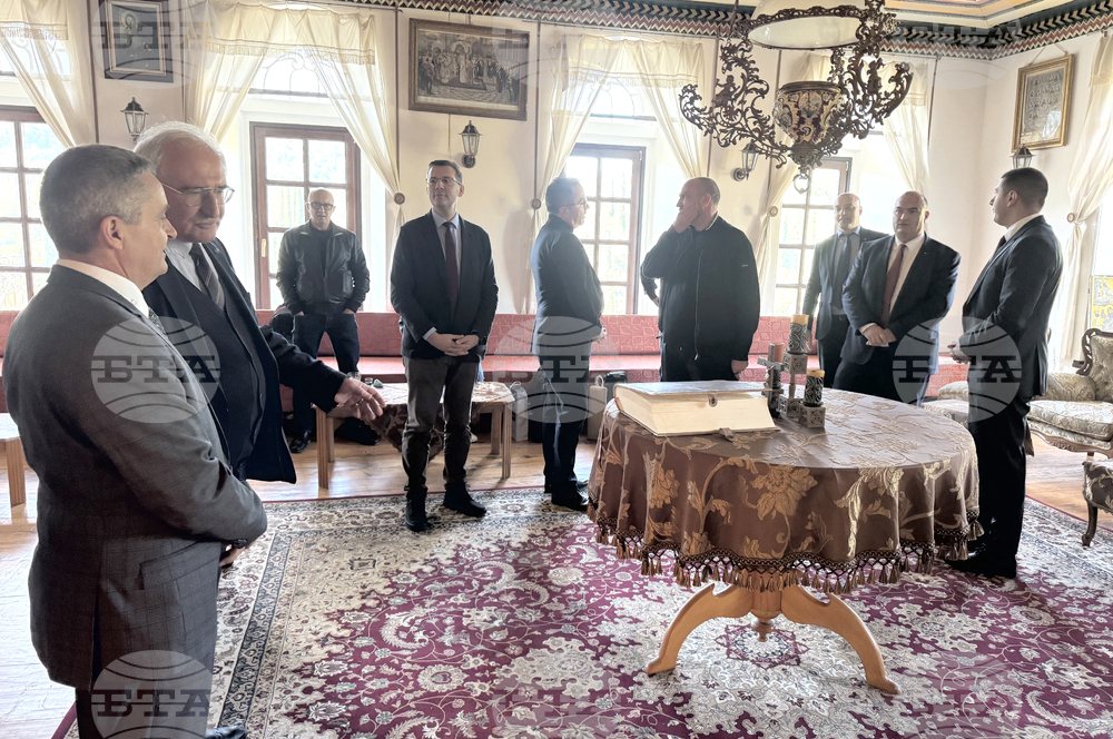 Гърция - Света Гора - Българска парламентарна делегация пристигна в Зограф за есенния празник на свети Георги